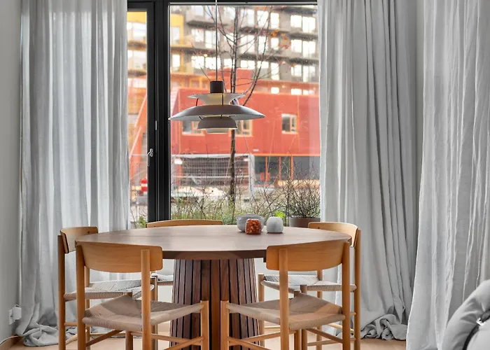 Arctic Escape - Central Design Apartment