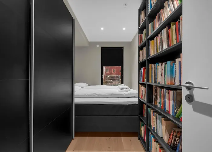 Arctic Escape - Central Design Apartment
